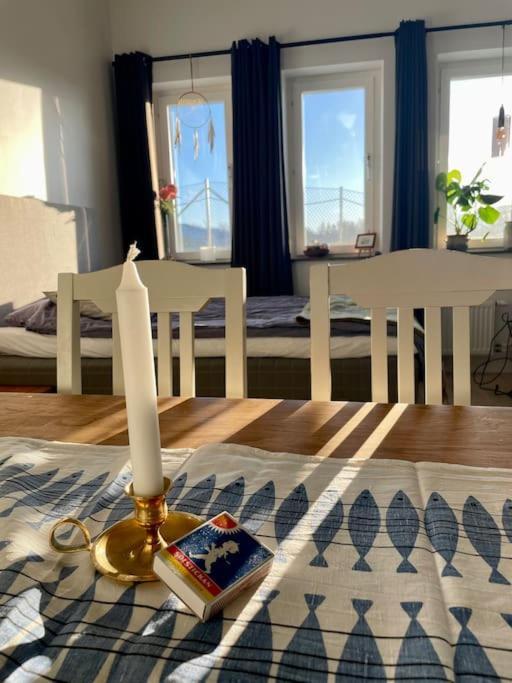 Newly Built Bright Apartment, Close To Everything If You Want To Visit Stockholm, You Will Find The Perfect Accommodation Here! Ferry Line 80 Makes It Very Convenient And Easy To Get To The City Center Nacka Eksteriør bilde
